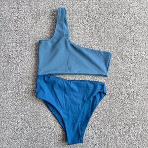 JUNE Swimsuit One Piece with cutout